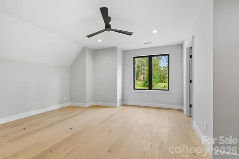 25 Ted Linn Drive Fairview NC 28730