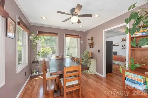 14 Murray Lane Asheville NC 28806