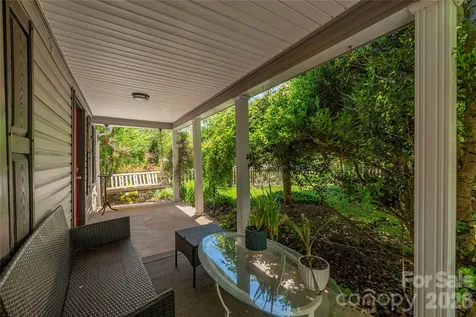14 Murray Lane Asheville NC 28806