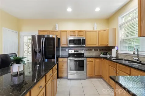11444 Mangla Drive Charlotte NC 28214
