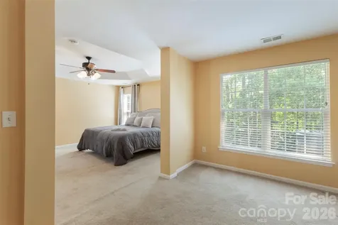11444 Mangla Drive Charlotte NC 28214