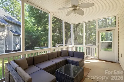 11444 Mangla Drive Charlotte NC 28214