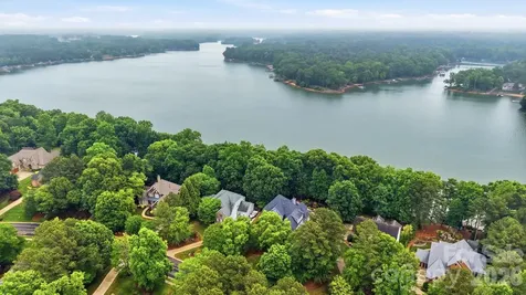 221 Whiterock Drive Mount Holly NC 28120