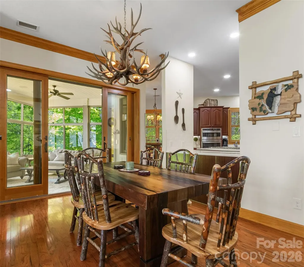 266 Sunset Point Road Burnsville NC 28714