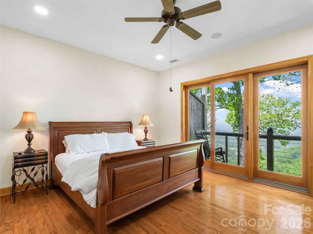 266 Sunset Point Road Burnsville NC 28714