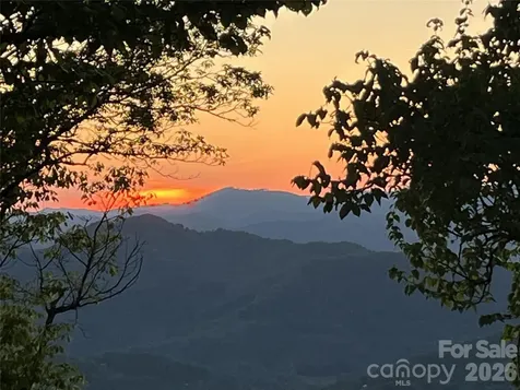 266 Sunset Point Road Burnsville NC 28714