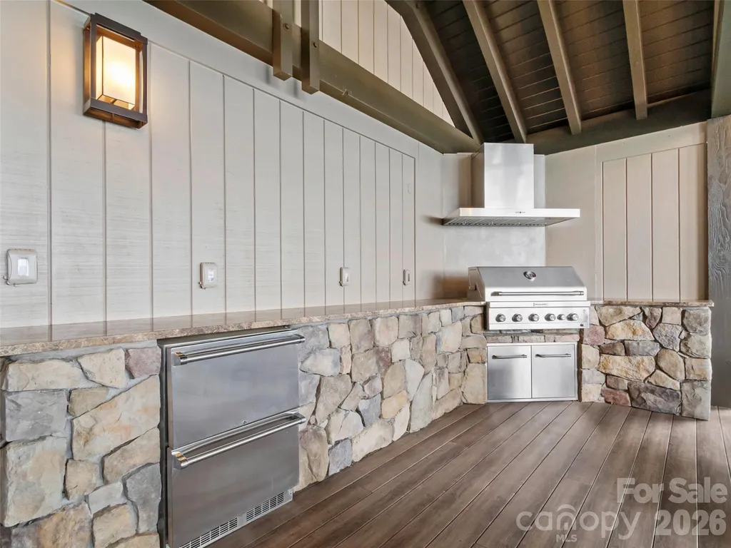337 Rhododendron Lane Burnsville NC 28714