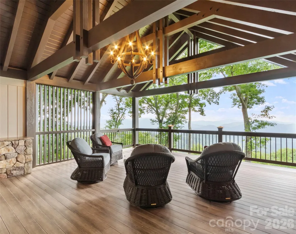 337 Rhododendron Lane Burnsville NC 28714