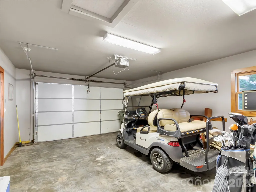 337 Rhododendron Lane Burnsville NC 28714