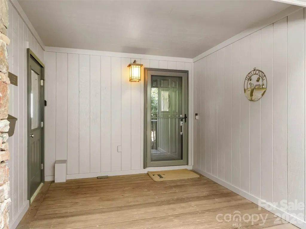 337 Rhododendron Lane Burnsville NC 28714