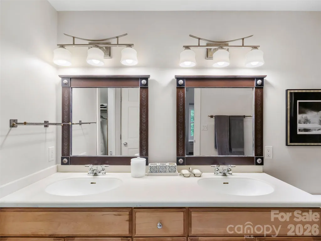 337 Rhododendron Lane Burnsville NC 28714