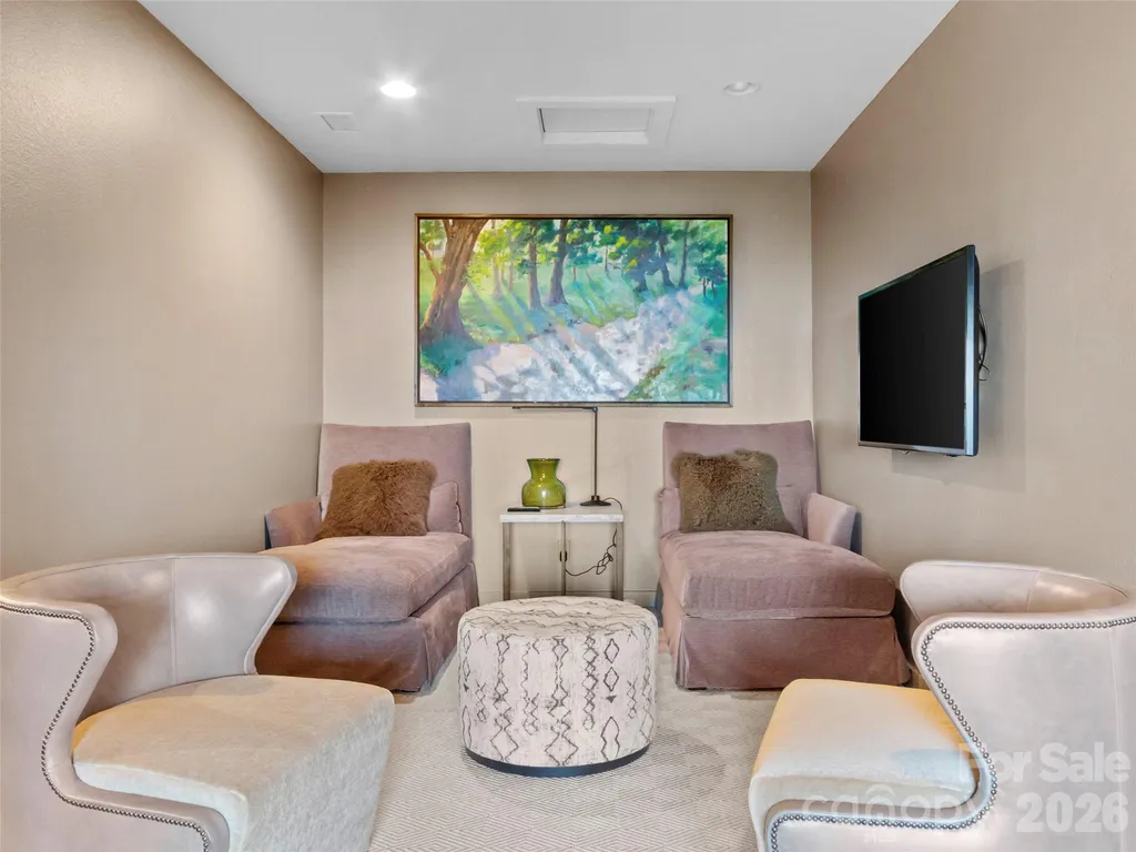 337 Rhododendron Lane Burnsville NC 28714