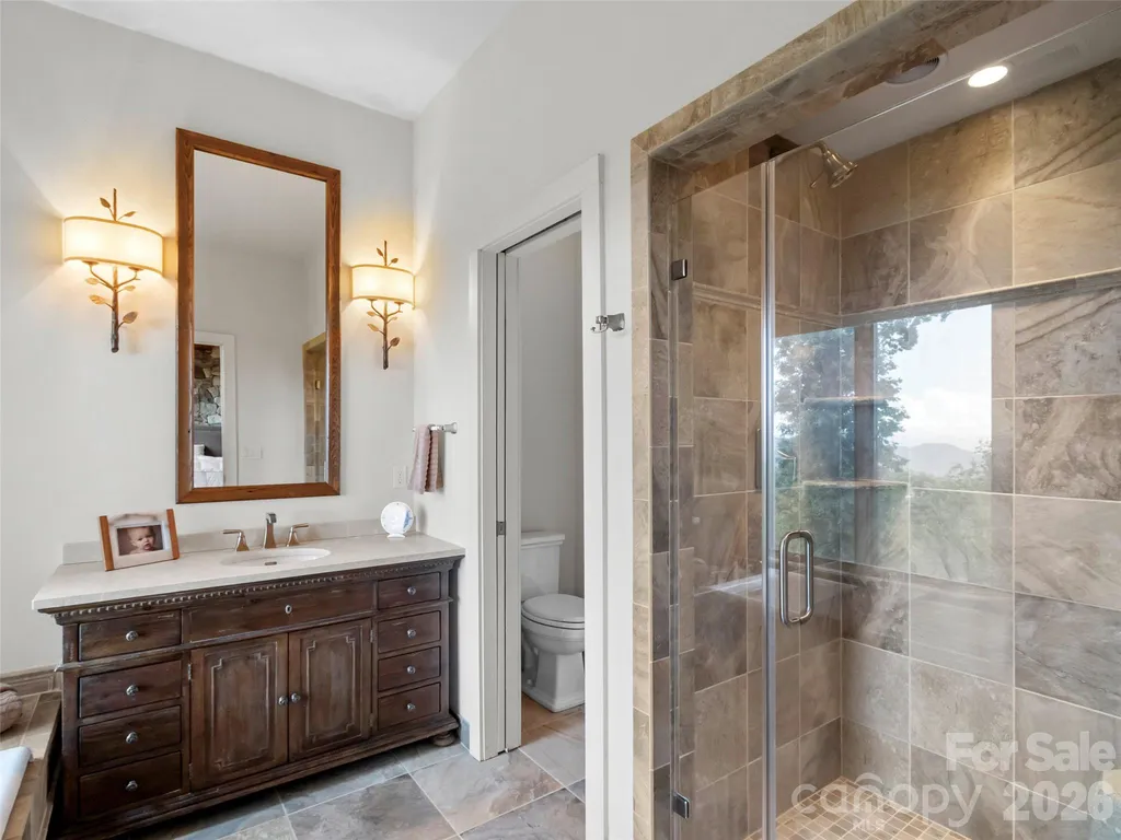 337 Rhododendron Lane Burnsville NC 28714