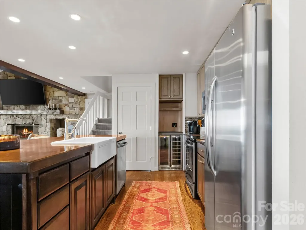 337 Rhododendron Lane Burnsville NC 28714