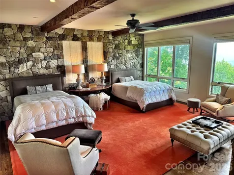337 Rhododendron Lane Burnsville NC 28714