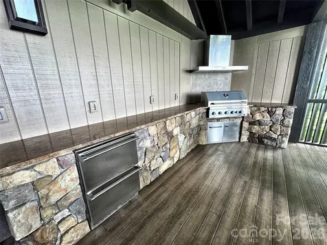 337 Rhododendron Lane Burnsville NC 28714