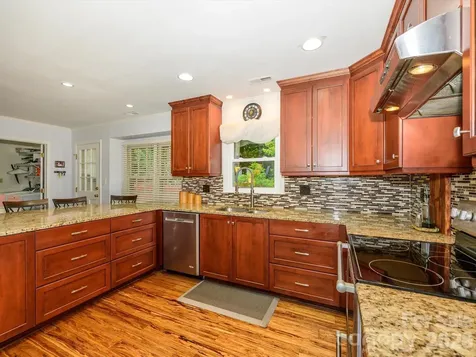 9607 Riddick Place Matthews NC 28105