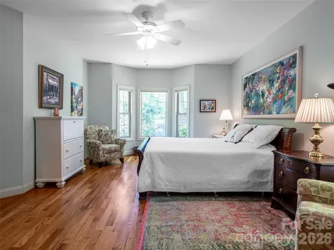 4 Dogwood Glen Circle Etowah NC 28729