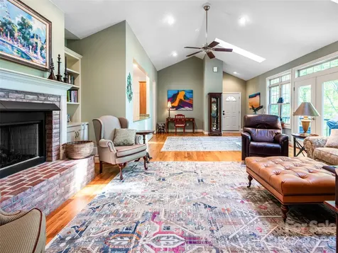 4 Dogwood Glen Circle Etowah NC 28729