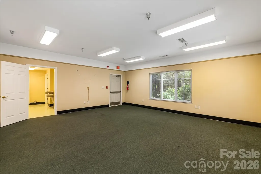 64 Clingman Avenue Asheville NC 28801