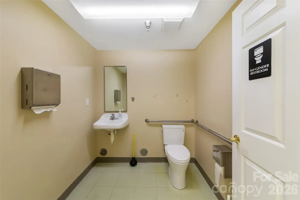 64 Clingman Avenue Asheville NC 28801