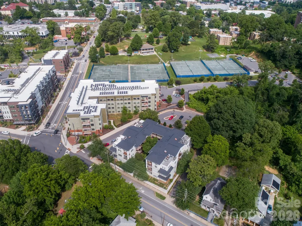 64 Clingman Avenue Asheville NC 28801