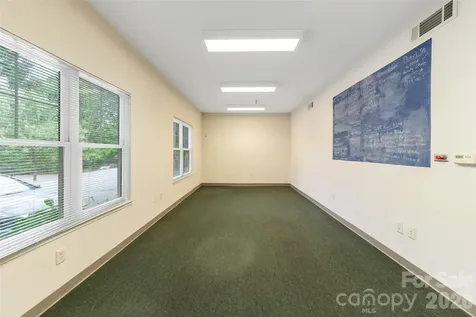 64 Clingman Avenue Asheville NC 28801