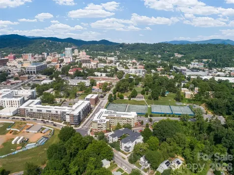 64 Clingman Avenue Asheville NC 28801