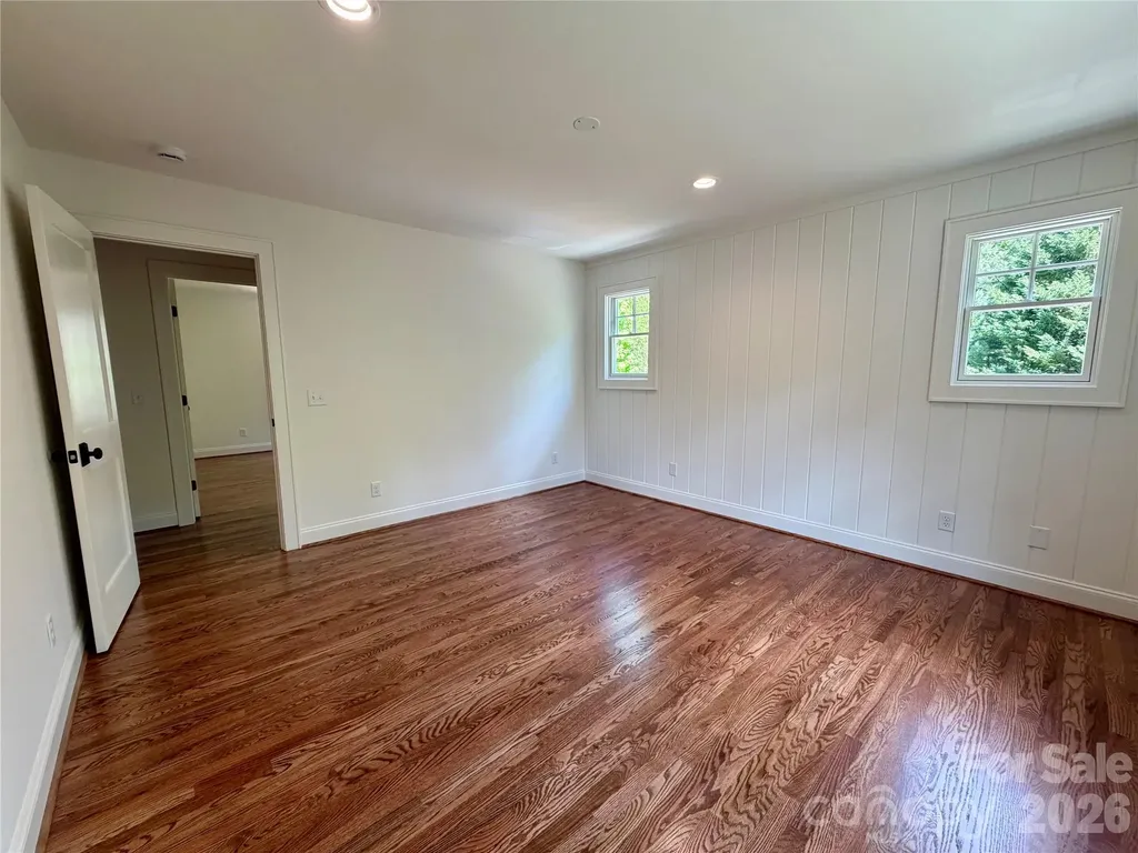 316 Big Raven Lane Saluda NC 28773