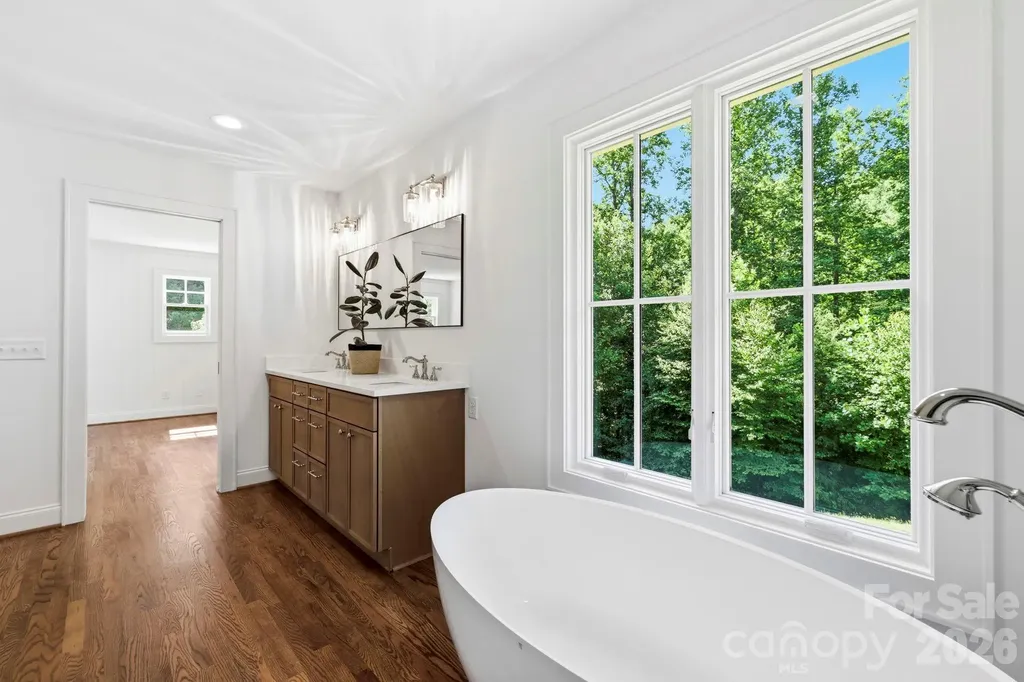 316 Big Raven Lane Saluda NC 28773