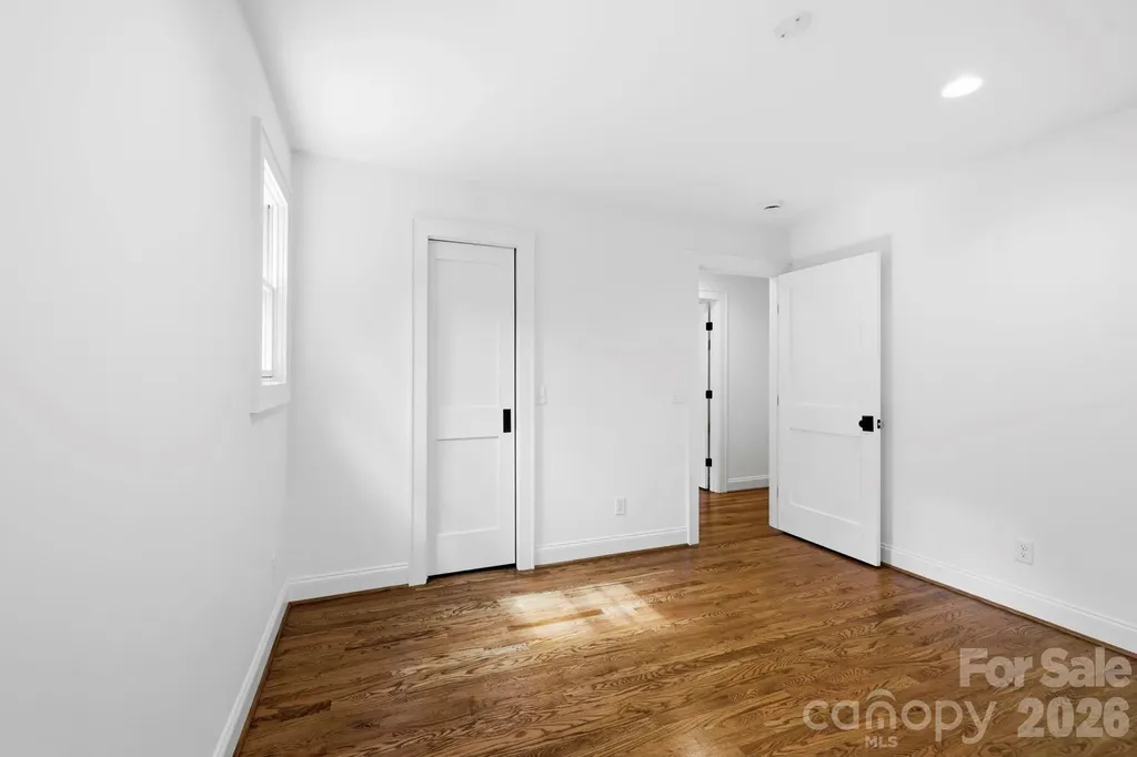 316 Big Raven Lane Saluda NC 28773