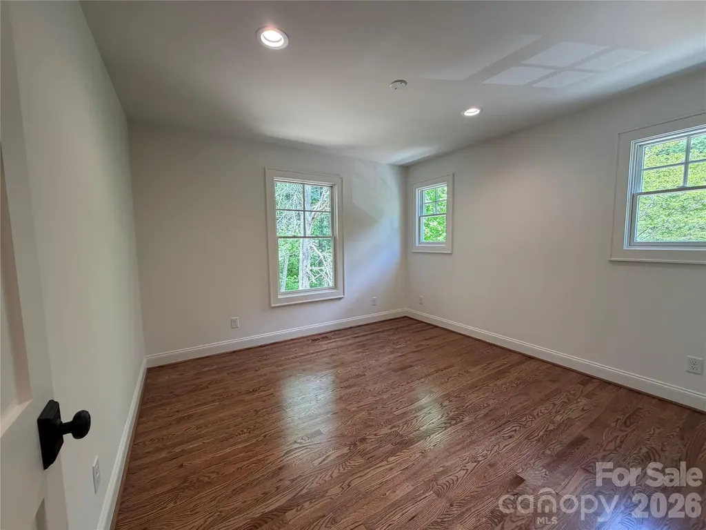 316 Big Raven Lane Saluda NC 28773