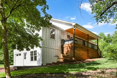 316 Big Raven Lane Saluda NC 28773