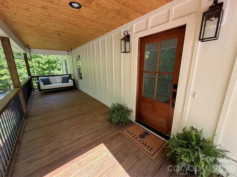 316 Big Raven Lane Saluda NC 28773