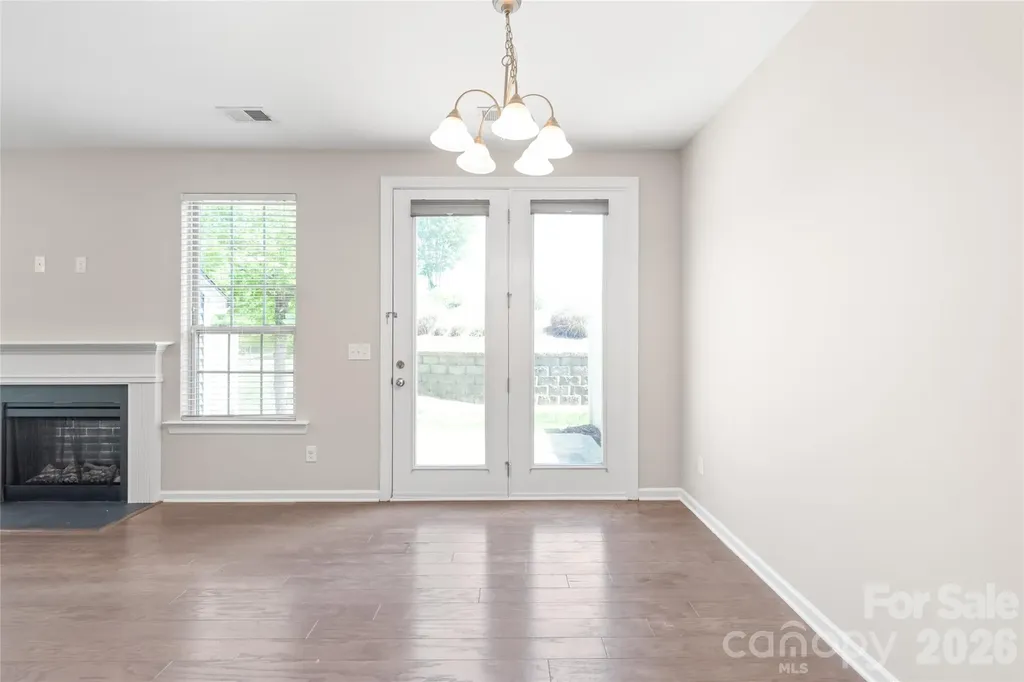 5662 Stonewells Drive Charlotte NC 28278