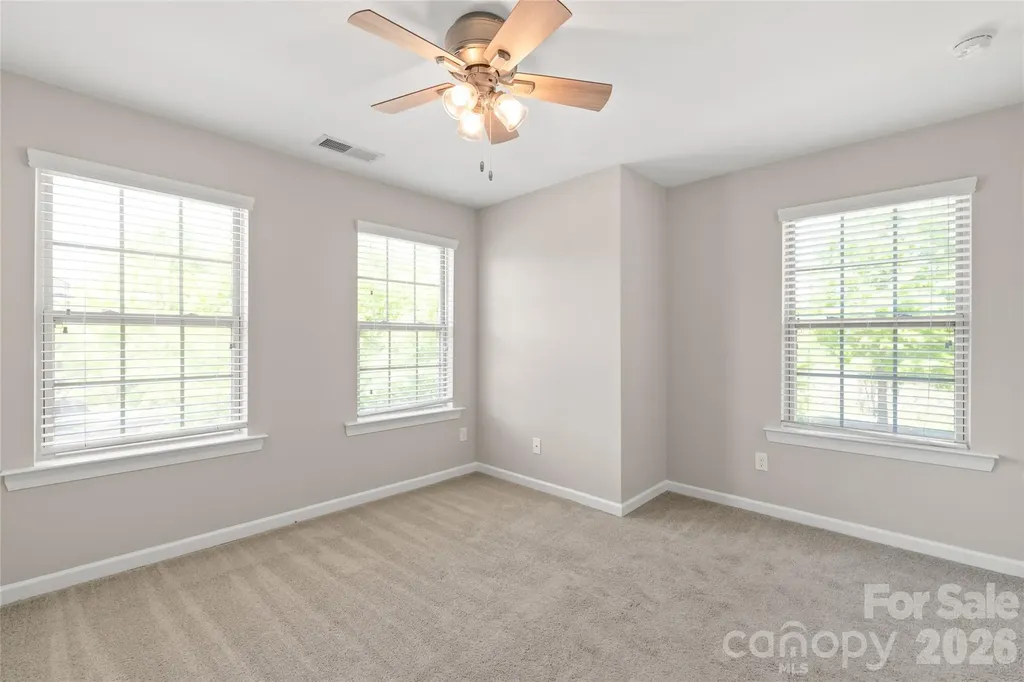 5662 Stonewells Drive Charlotte NC 28278