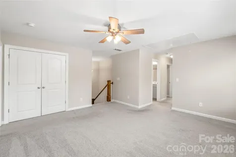 5662 Stonewells Drive Charlotte NC 28278