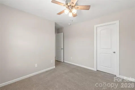 5662 Stonewells Drive Charlotte NC 28278