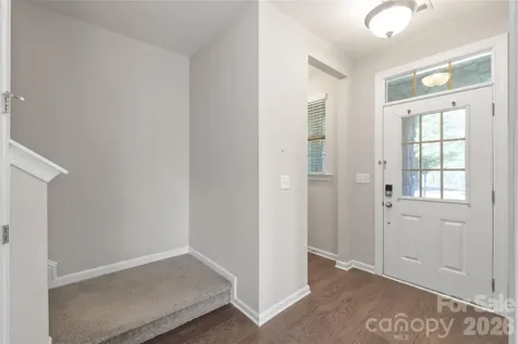 5662 Stonewells Drive Charlotte NC 28278