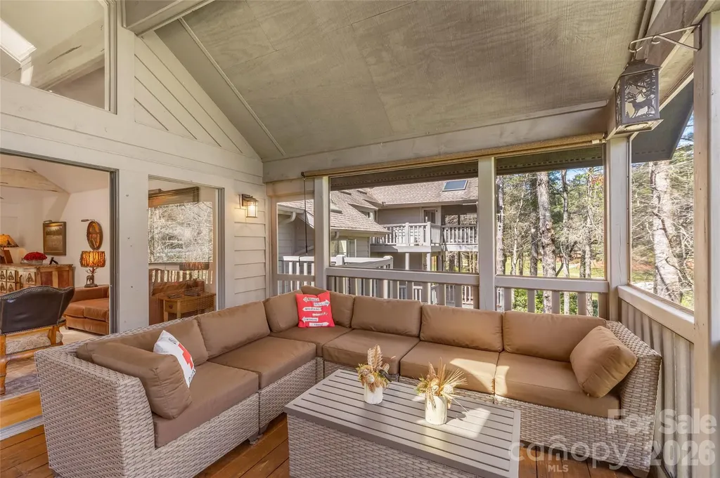 111 River Park Villas Drive Sapphire NC 28774