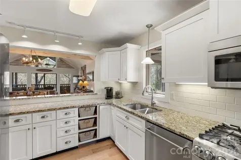 111 River Park Villas Drive Sapphire NC 28774
