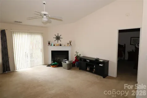 6326 Ziegler Lane Charlotte NC 28269