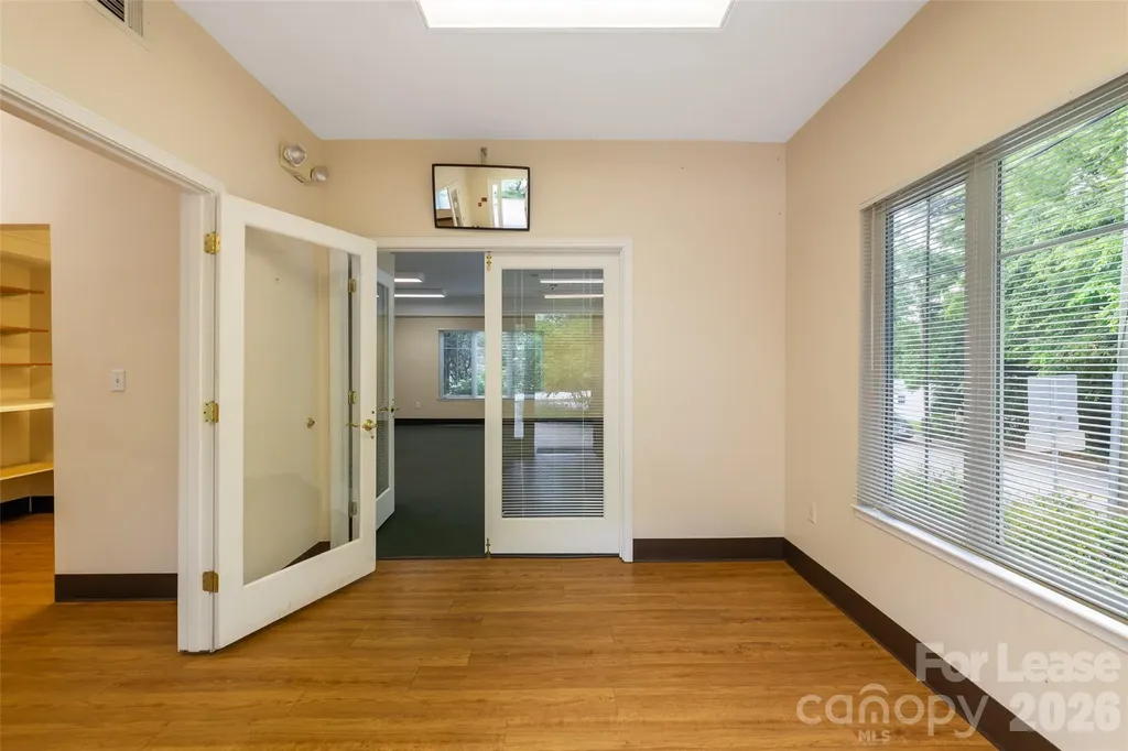 64 Clingman Avenue Asheville NC 28801