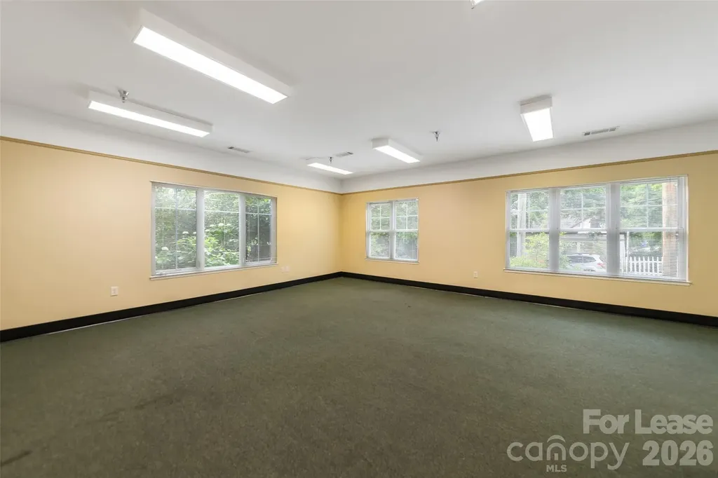 64 Clingman Avenue Asheville NC 28801