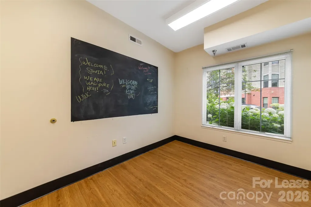 64 Clingman Avenue Asheville NC 28801