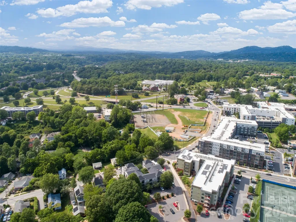 64 Clingman Avenue Asheville NC 28801