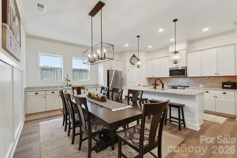 1306 Encore Lane Waxhaw NC 28173