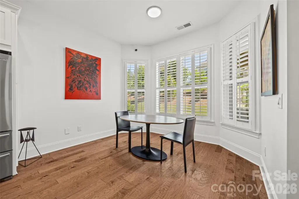 15927 Vale Ridge Drive Charlotte NC 28278