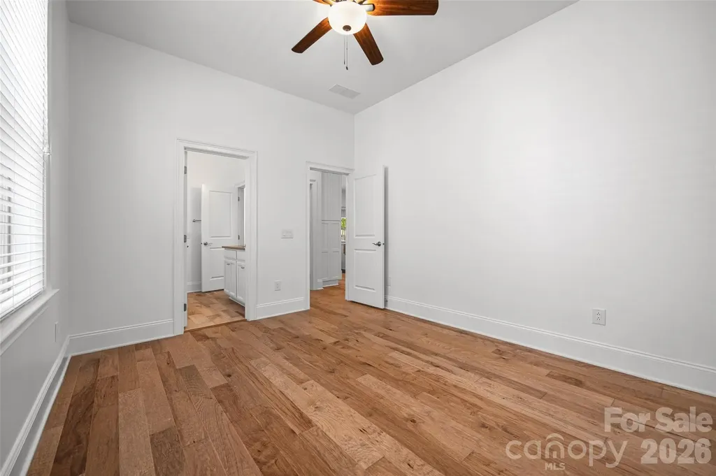 15927 Vale Ridge Drive Charlotte NC 28278