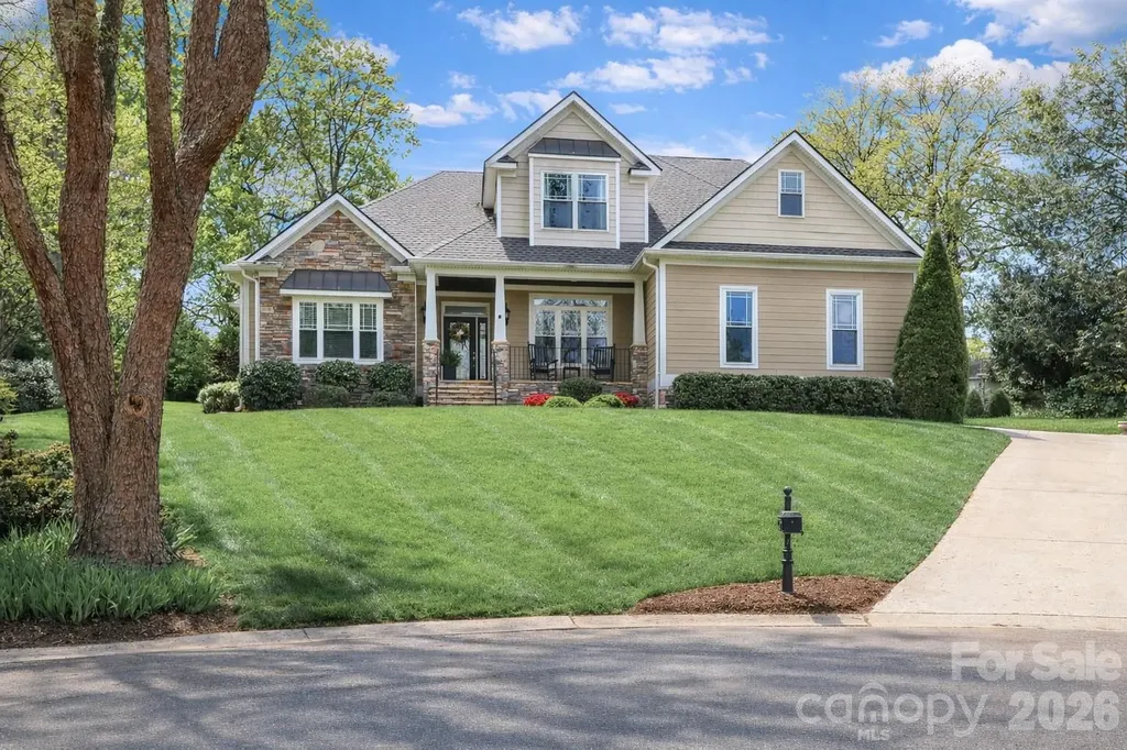 909 Argyle Court Statesville NC 28677